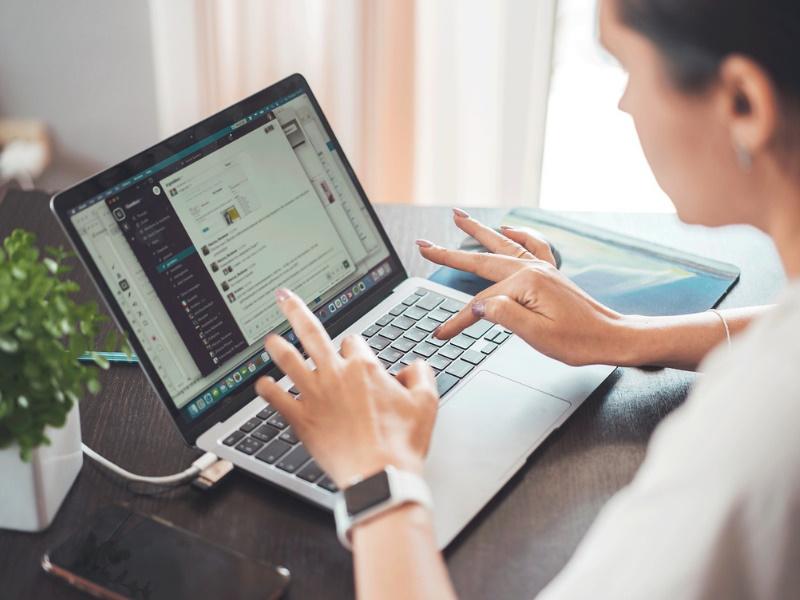 «Сложные письма» клиентам